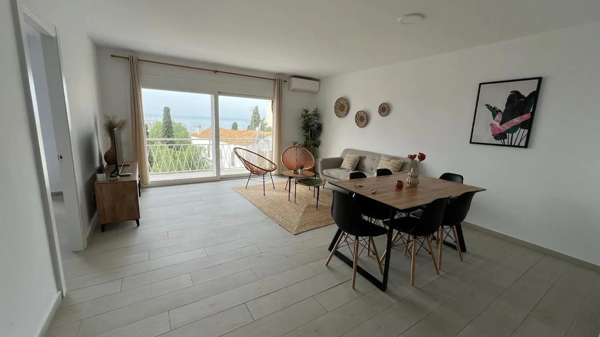 Apartamento Frente Al Mar Roses Appartamento