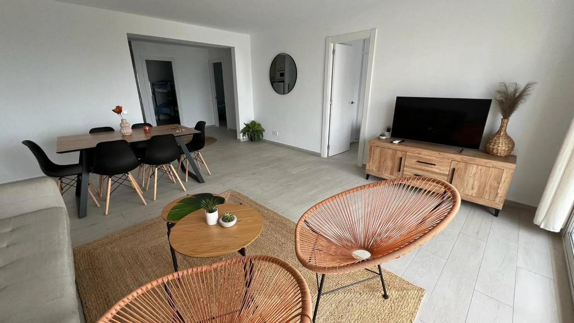 Apartamento Frente Al Mar Roses Apartment