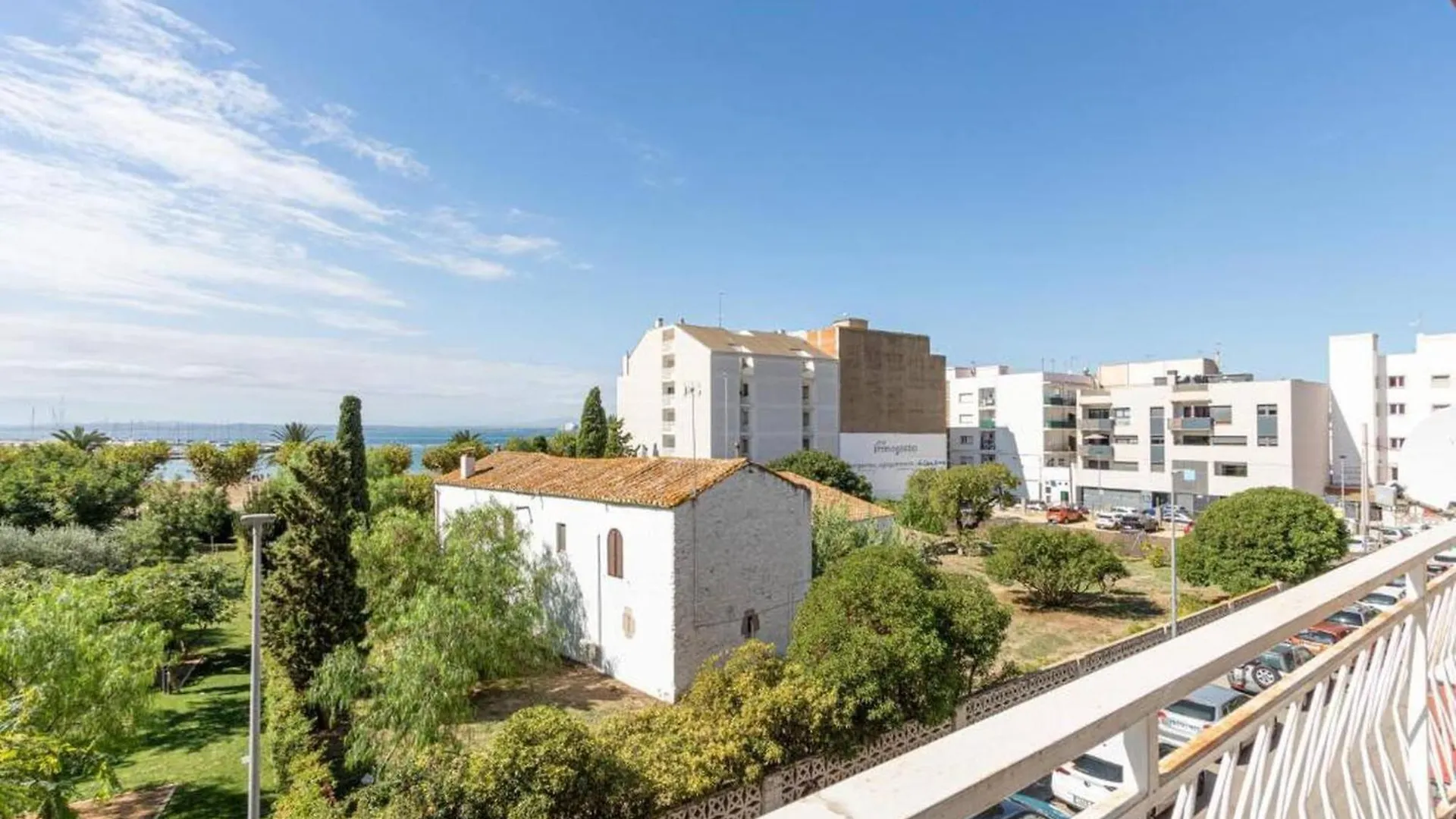 Apartamento Frente Al Mar Roses
